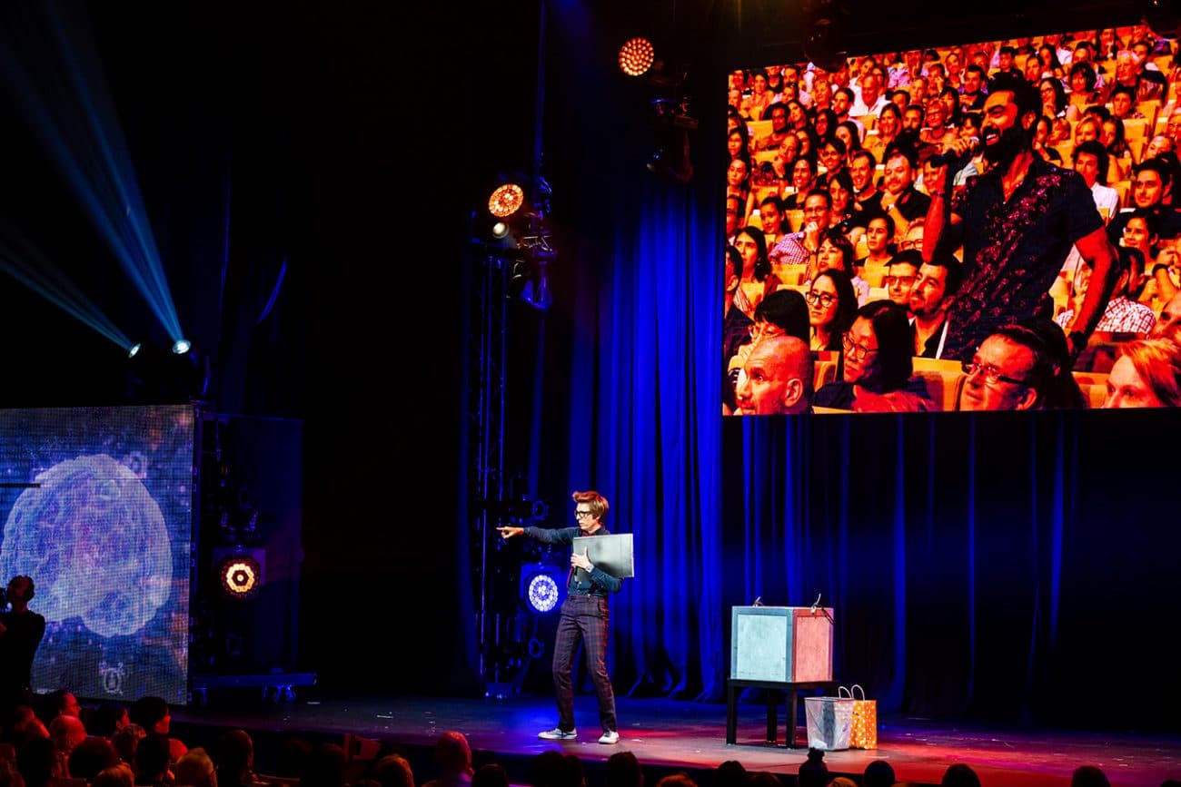 Digital Mind Reader Chris Cox Starring In The Illusionists as The Mentalist